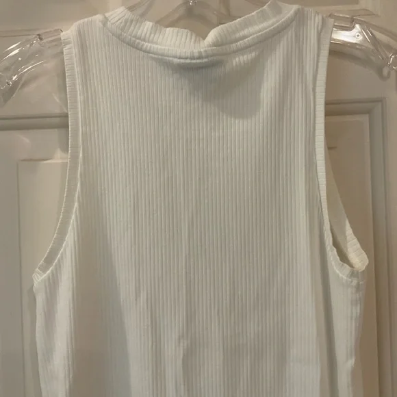 Aware by Vero Moda Ribbed Knit Fitted White Dress, Sleeveless, Round Neck, Sz M - Picture 11 of 13
